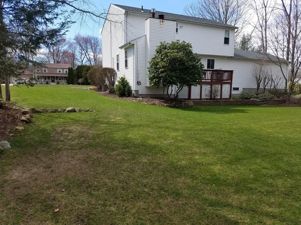 79 Vincent Way, Cranston RI  02921-2580 exterior