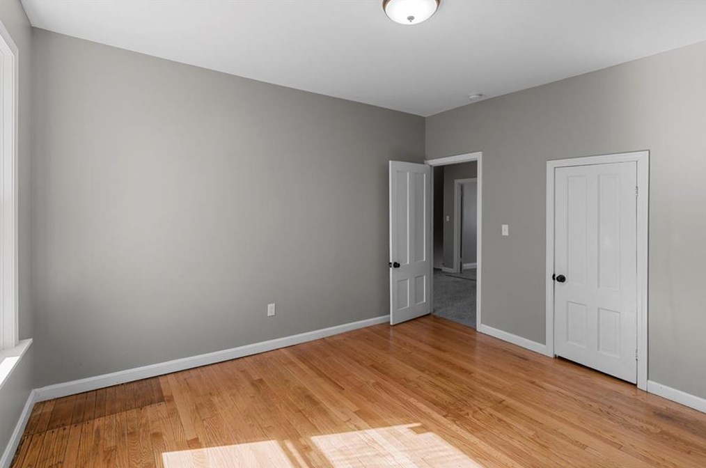 57 Spring St, Pawtucket RI  02860-3018 exterior