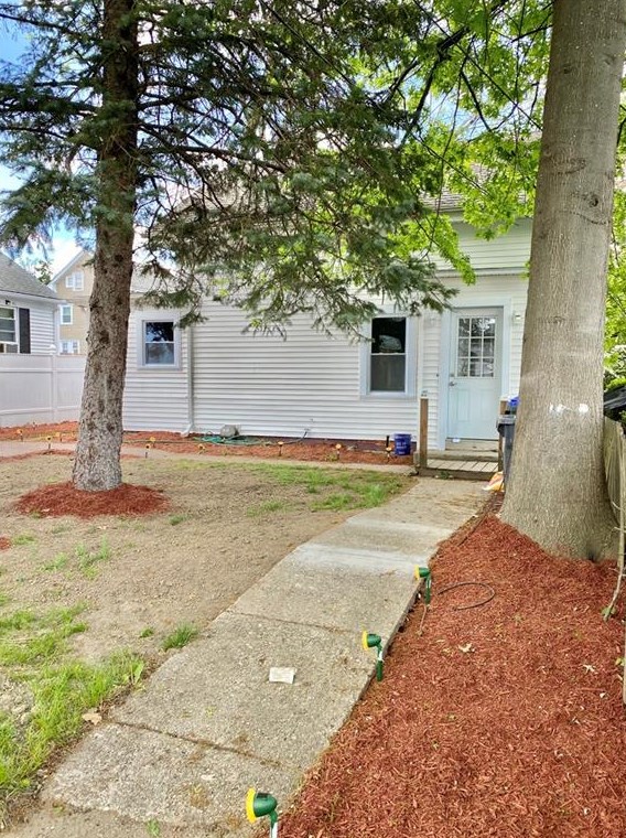 35 Sisson St, Providence RI  02909-4020 exterior