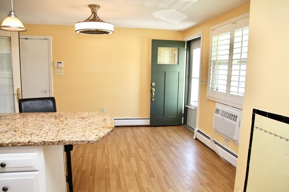 3 Cottage Cir, Cranston RI  02910-1107 exterior