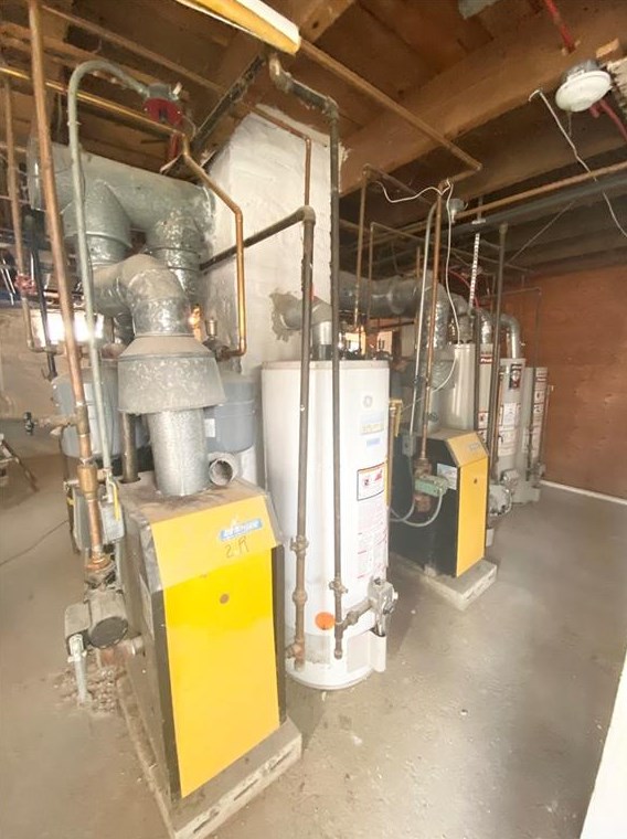 136 Mount Hope Ave, Bristol RI  02809-3563 exterior