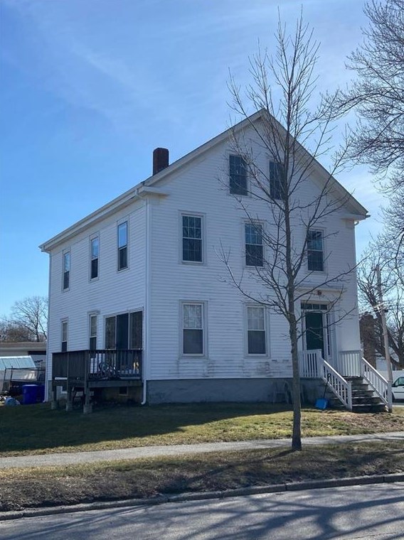 136 Mount Hope Ave, Bristol RI  02809-3563 exterior