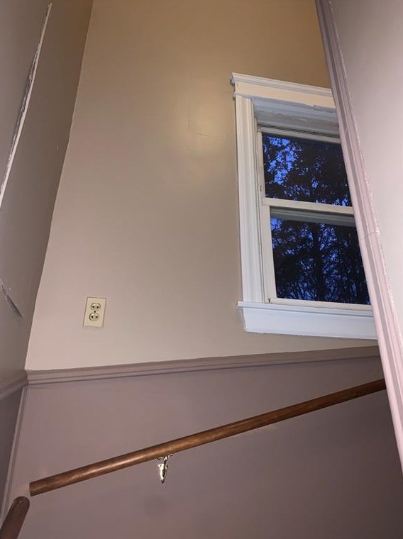 99 Yeoman Ave, Cranston RI 02920-2129 exterior