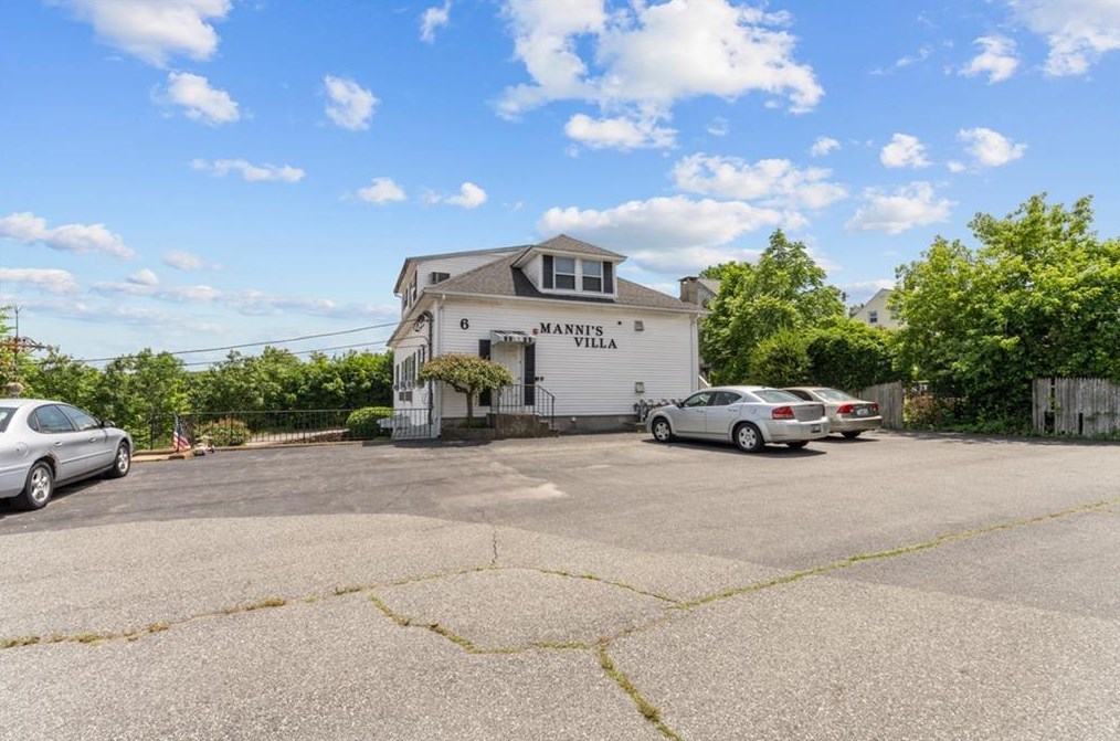 6 Market St, West Warwick RI  02893-1545 exterior