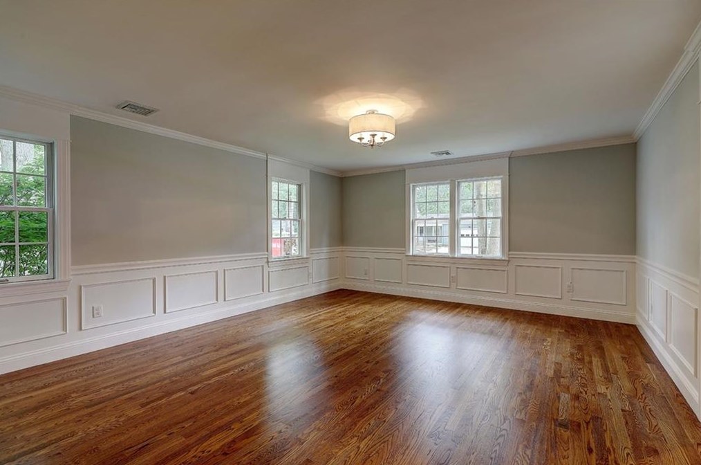 12 Fireside Dr, Barrington RI  02806-3223 exterior