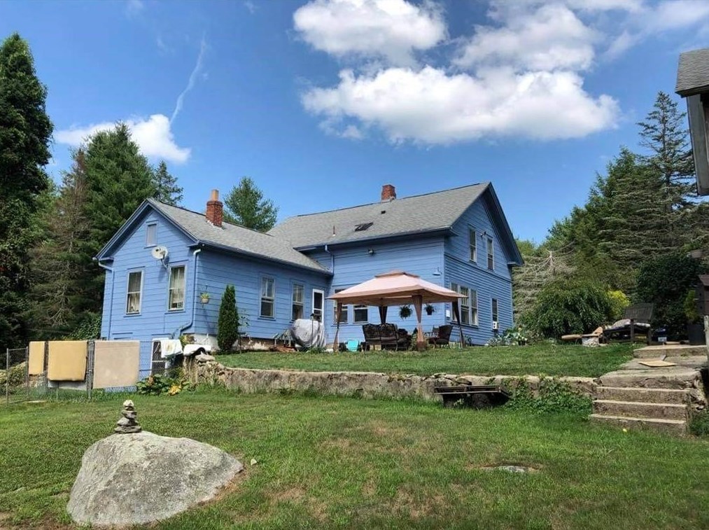1 Whipple Ave, Burrillville, RI 02830