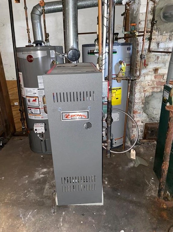 25 Charles St, Pawtucket RI 02860-1401 exterior