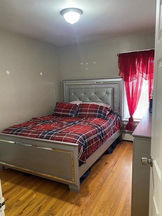 25 Charles St, Pawtucket RI 02860-1401 exterior