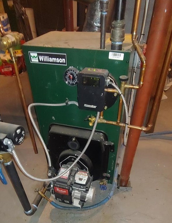 34 Harris Ave, Cranston RI  02920-5417 exterior