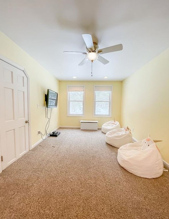 353 Matteson Rd, Scituate RI  02831-1614 exterior