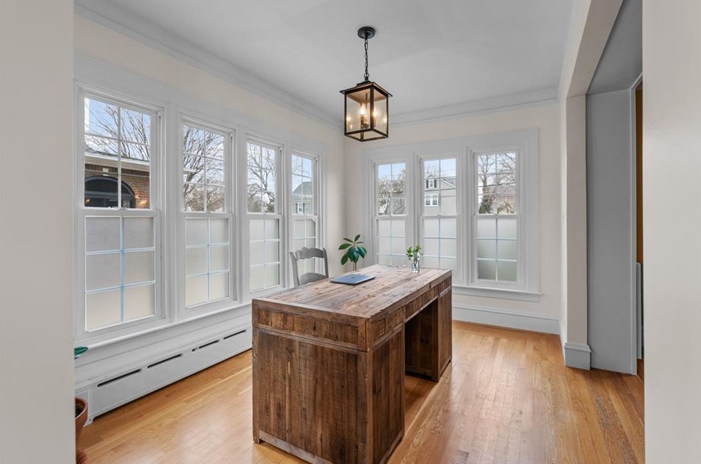 128 Shirley Blvd, Cranston RI 02910-3326 exterior