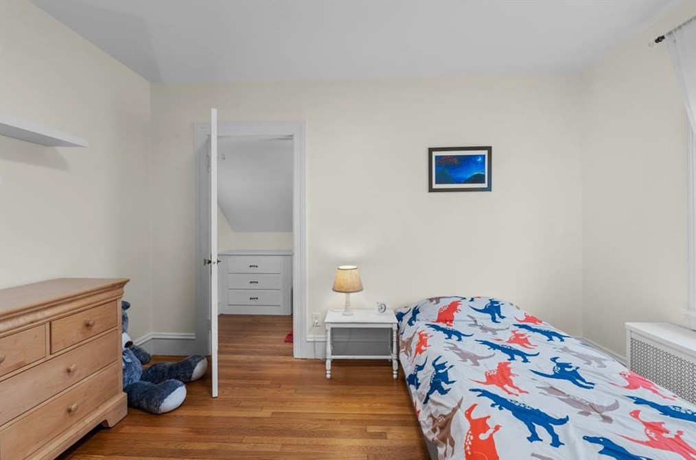 128 Shirley Blvd, Cranston RI 02910-3326 exterior