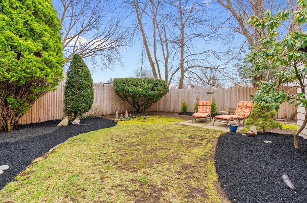 128 Shirley Blvd, Cranston RI 02910-3326 exterior