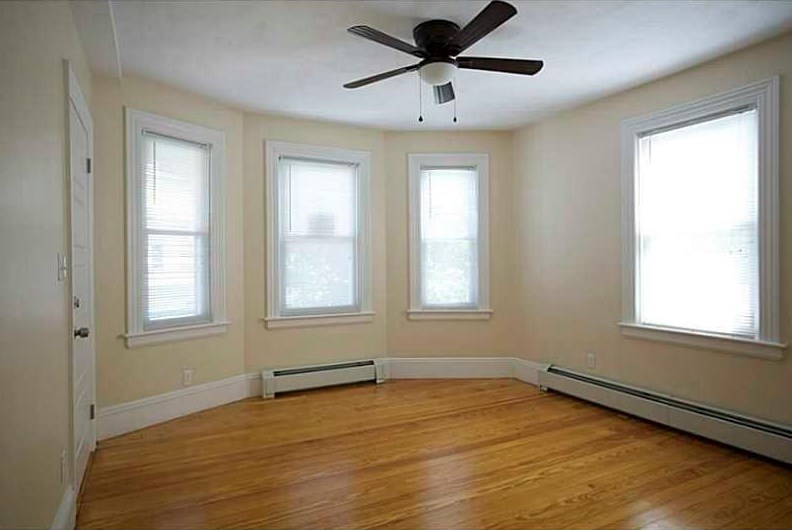 112 Kimball St, Providence RI  02908-4068 exterior