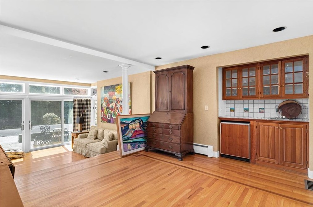 179 Taylor Rd, Portsmouth RI  02871-5416 exterior