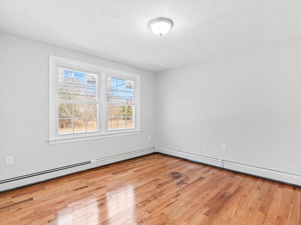 515 Forbes St, East Providence RI  02915-1610 exterior