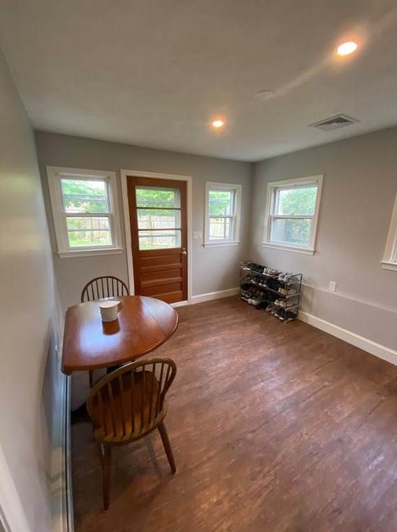 117 Eden Crest Dr, Cranston RI  02920-8145 exterior