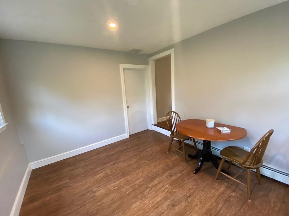 117 Eden Crest Dr, Cranston RI  02920-8145 exterior