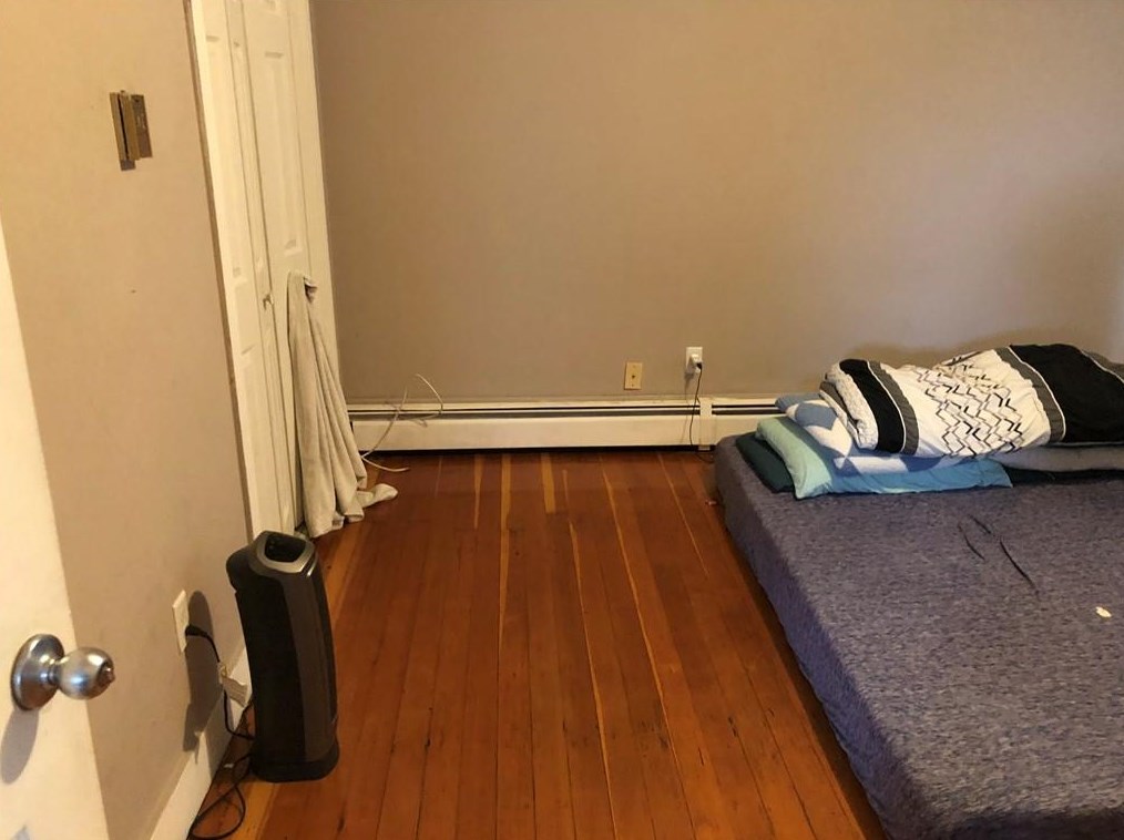 31 Casino Ave, Cranston RI 02920-6901 exterior