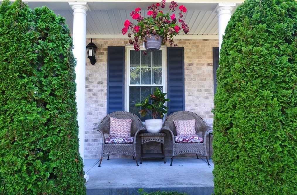 7 Annies Way, Barrington RI  02806-3010 exterior