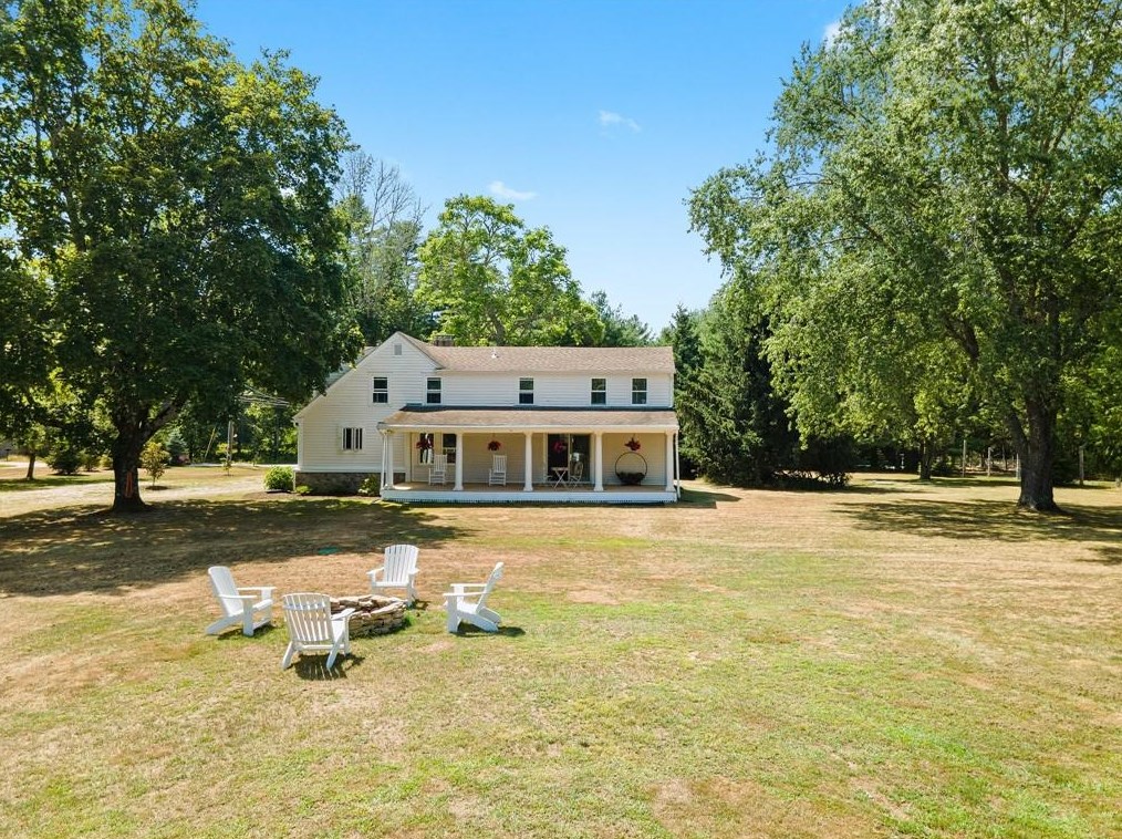 11 Hillsdale Rd, Richmond RI  02892-1002 exterior