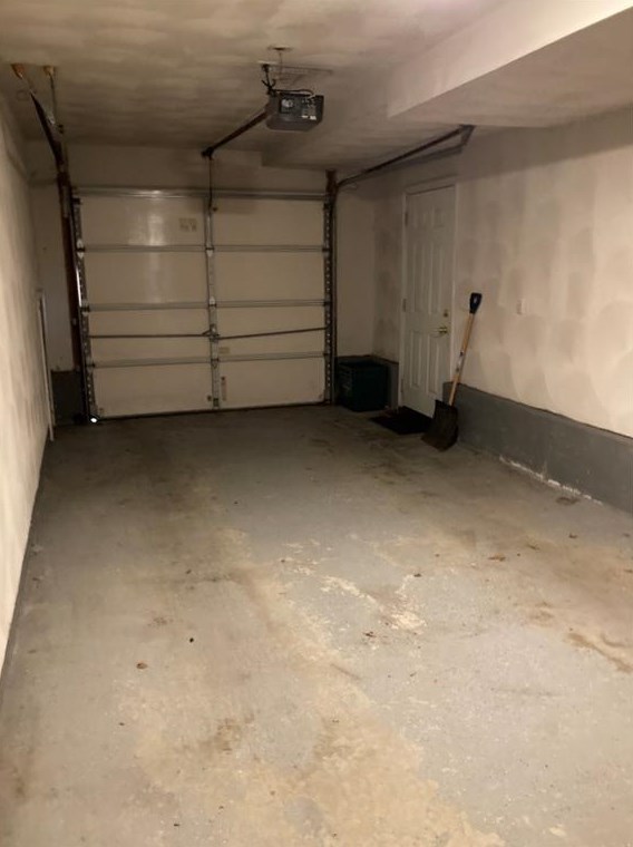 35 Fairway Cir, Richmond RI  02832-2551 exterior