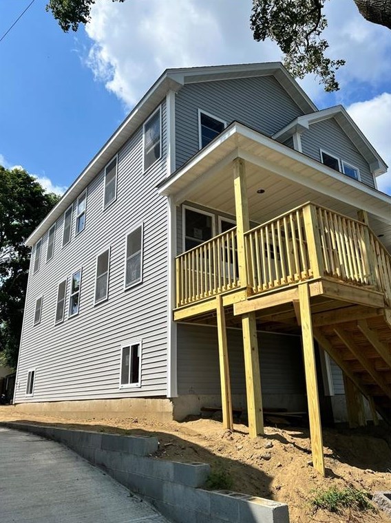 184 Rounds Ave, Providence, RI 02907
