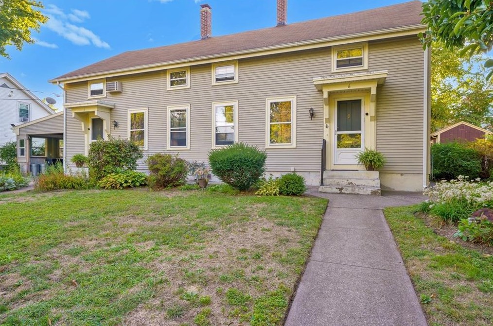 5 Lockbridge St, Pawtucket RI  02860-1612 exterior