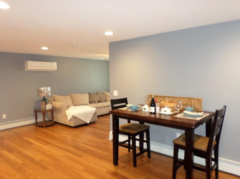 113 Wilbur Ave, Cranston RI  02920-1629 exterior