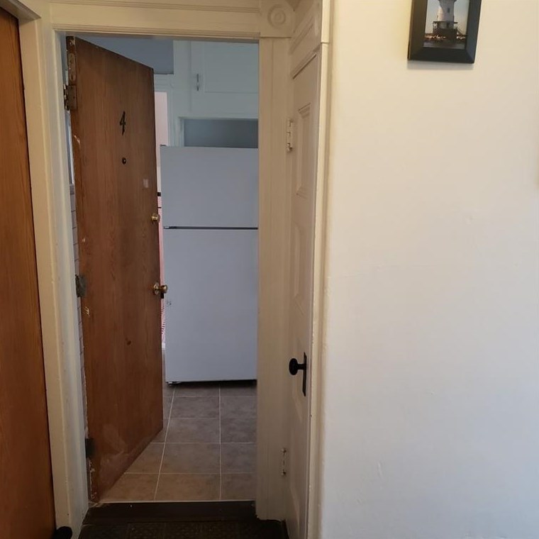 623 Pontiac Ave, Cranston RI  02910-4756 exterior