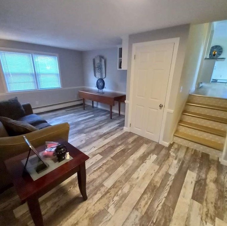 1270 Hope St, Bristol RI  02809-1190 exterior