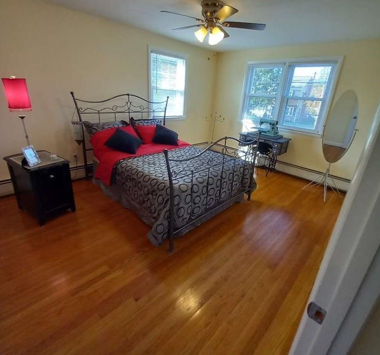 1270 Hope St, Bristol RI  02809-1190 exterior