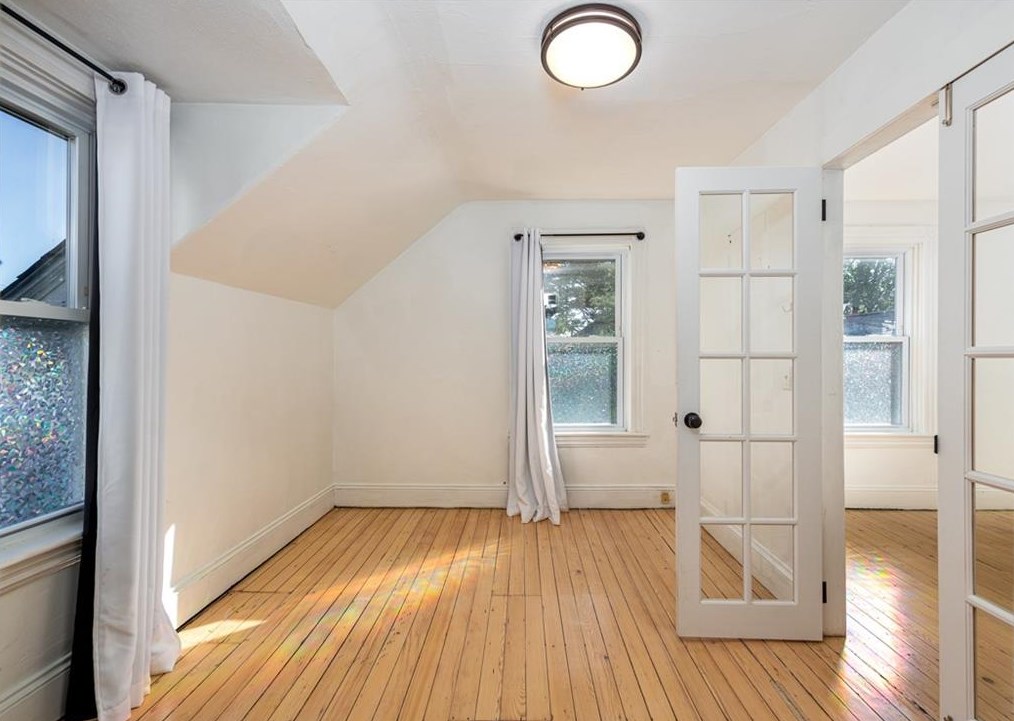 45 Jackson Ave, East Providence RI  02915-5418 exterior