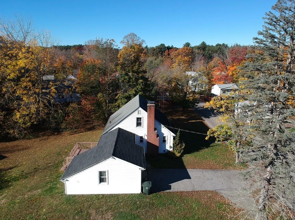 17 Williams St, Coventry, RI 02816