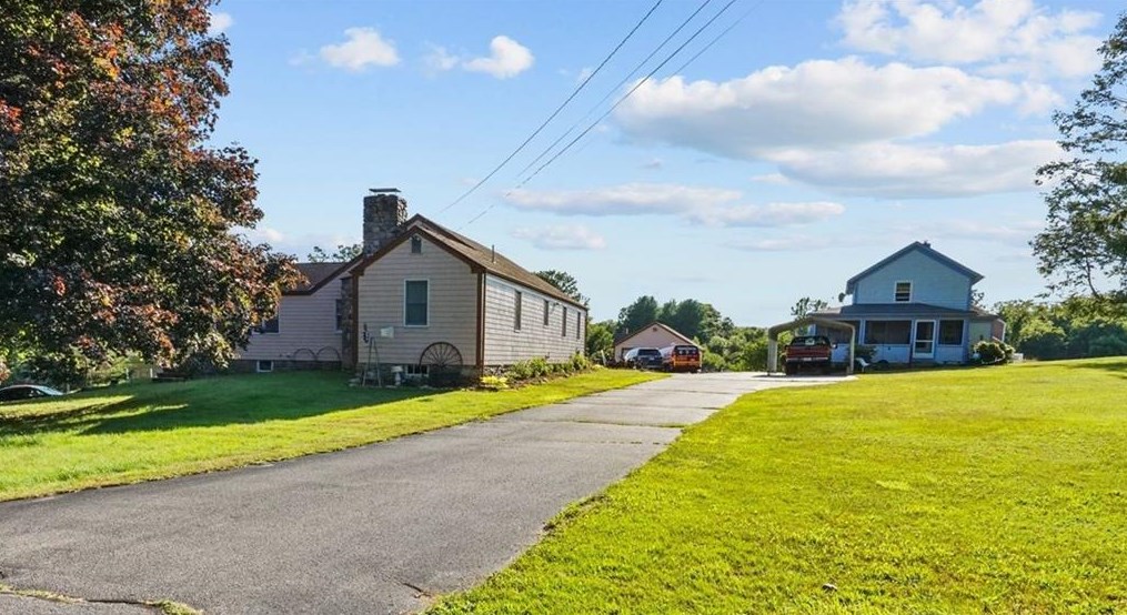 138 Gleaner Chapel Rd, Scituate RI  02857-1269 exterior