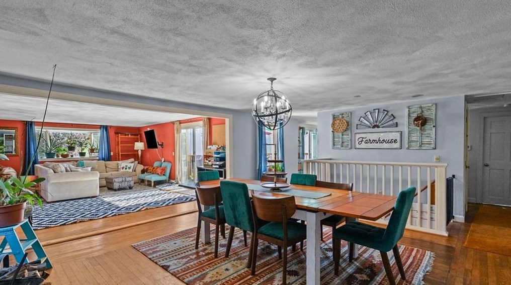 138 Gleaner Chapel Rd, Scituate RI  02857-1269 exterior