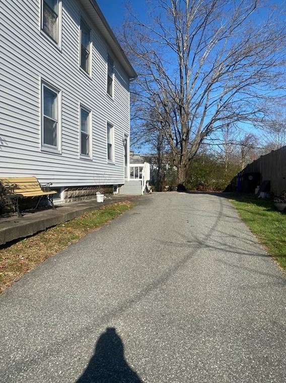 27 Youngs Ave, West Warwick RI  02893-4615 exterior