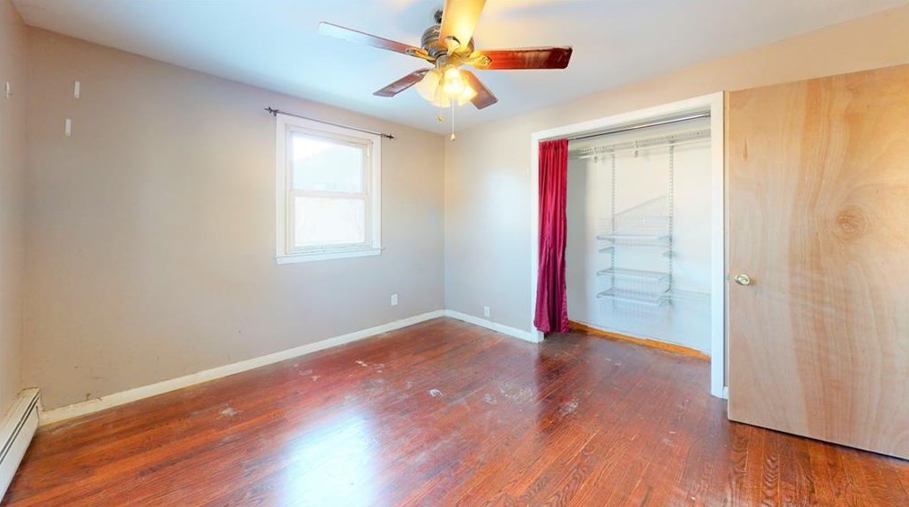 11 Sidney St, West Warwick RI  02893-6025 exterior