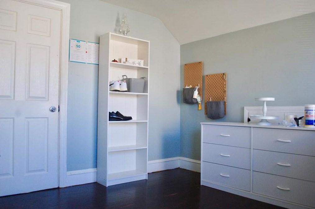 6 Miami St, West Warwick RI  02893-3018 exterior