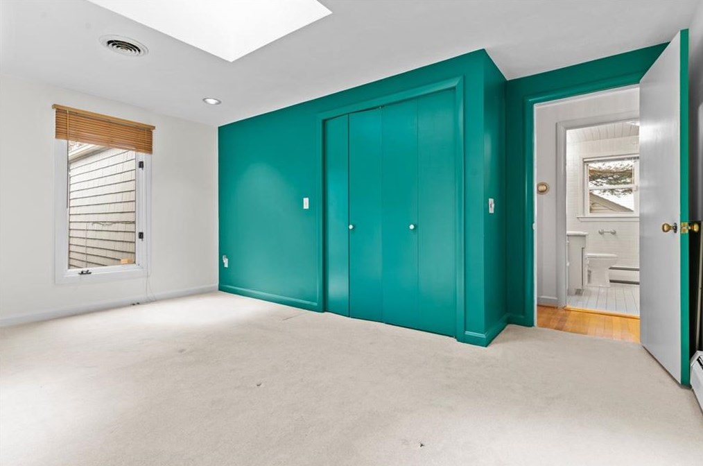 45 Rangeley Rd, Cranston RI  02920-6042 exterior