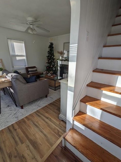 11 Ball Ave, West Warwick RI  02893-1504 exterior