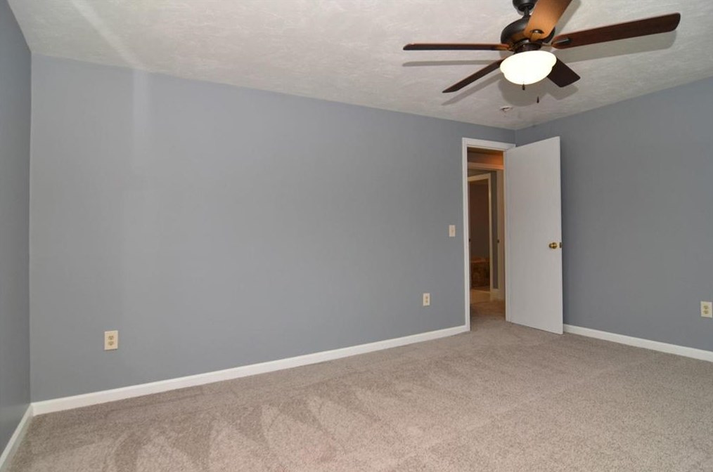 210 Holland St, Cranston RI  02920-2427 exterior