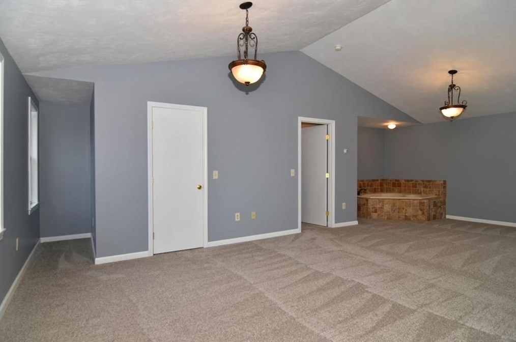 210 Holland St, Cranston RI  02920-2427 exterior