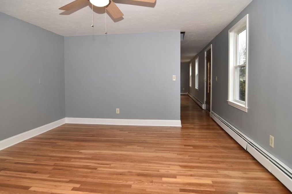 210 Holland St, Cranston RI  02920-2427 exterior