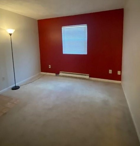 12 Stonehenge Dr, Smithfield RI  02828-1657 exterior