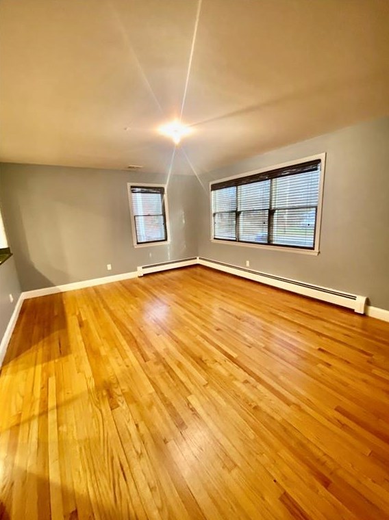 5 Brick Pond Dr, Barrington RI  02806-4023 exterior