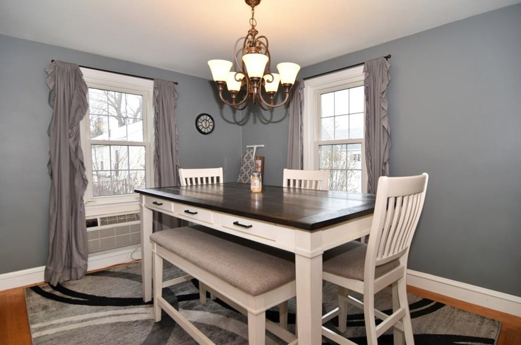 21 Overland Ave, Cranston RI  02910-3134 exterior