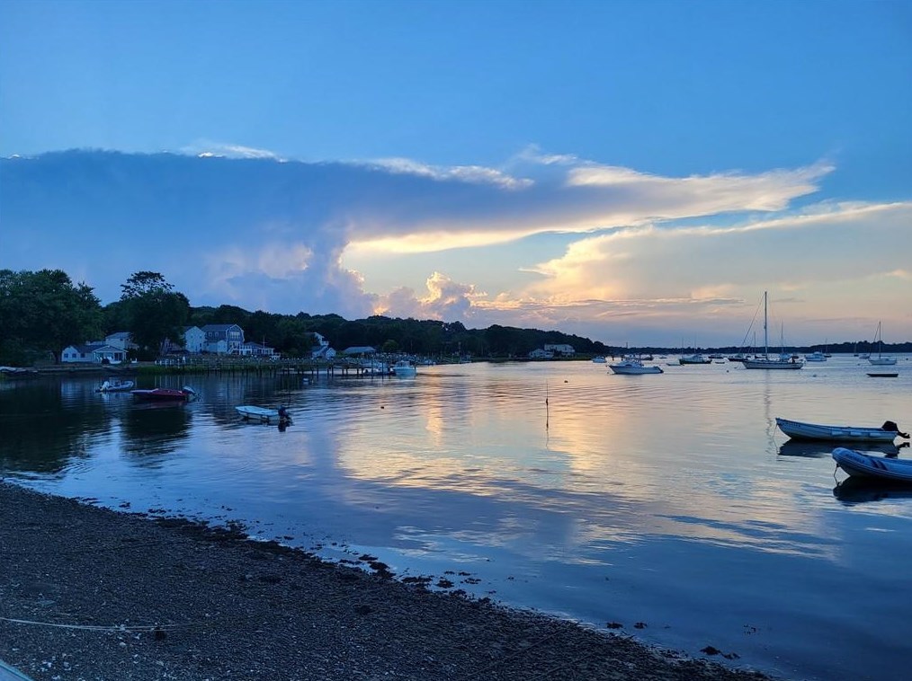 14 Harrison St, Bristol RI  02809-4402 exterior