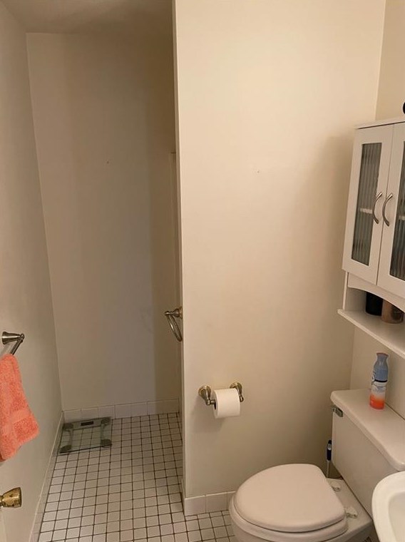 24 Scenic Dr, West Warwick RI  02893-5491 exterior