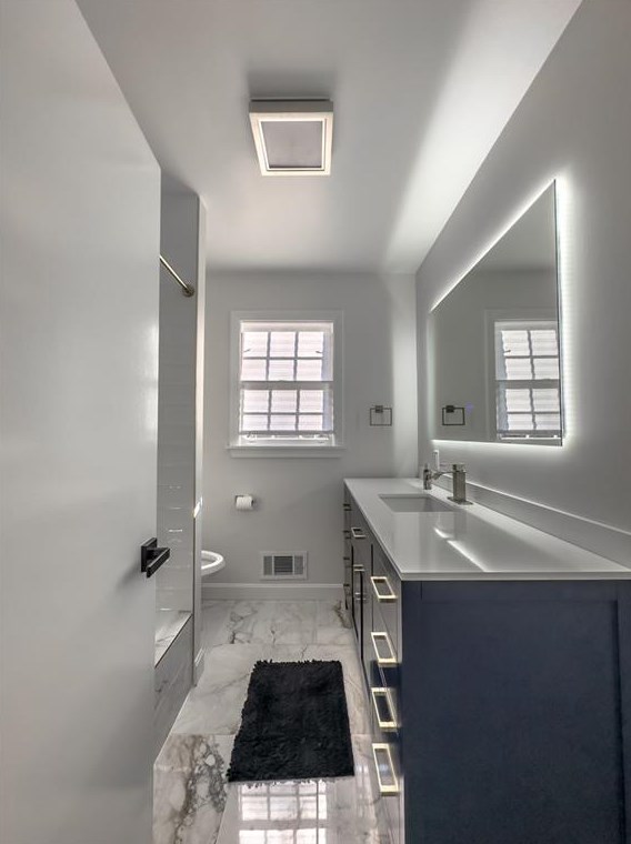 166 Meshanticut Valley Pkwy, Cranston RI  02920-3964 exterior